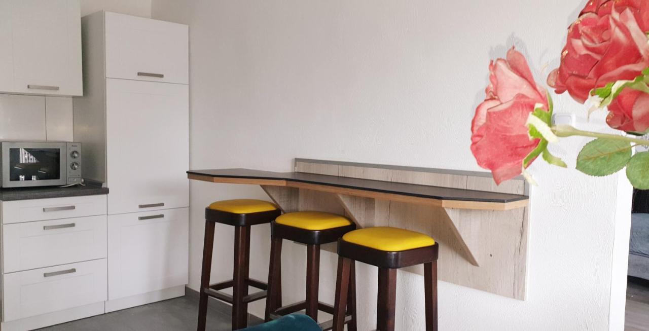 Moderne Zweizimmerwohnung Essen Exterior foto